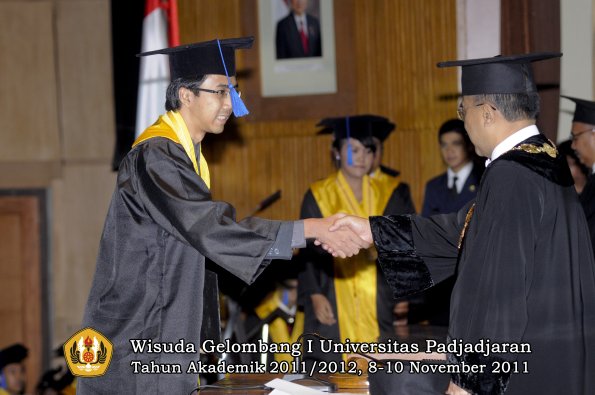 wisuda-fakultas-isip-oleh-rektor-017