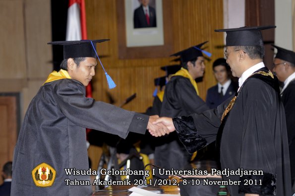 wisuda-fakultas-isip-oleh-rektor-028