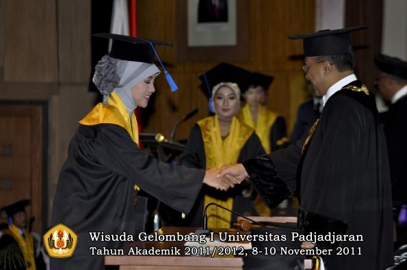wisuda-fakultas-isip-oleh-rektor-077