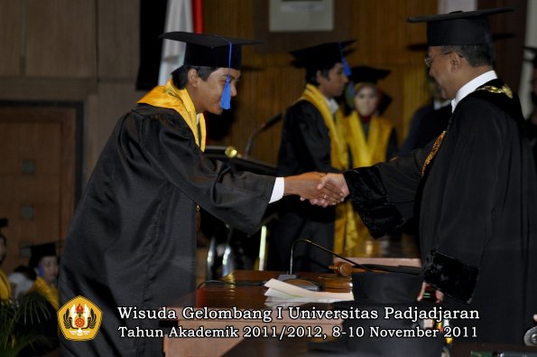 wisuda-fakultas-isip-oleh-rektor-210