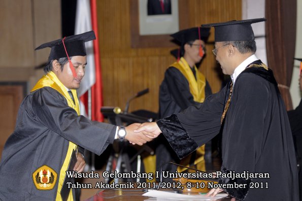 wisuda-fakultas-hukum-oleh-rektor-192
