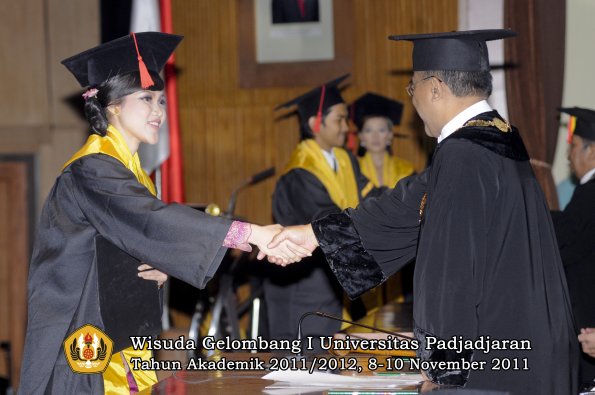 wisuda-fakultas-hukum-oleh-rektor-213