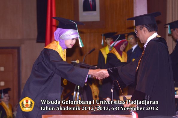 wisuda-unpad-gel-i-ta-2012_2013-fakultas-pertanian-oleh-rektor-047