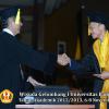 wisuda-unpad-gel-i-ta-2012_2013-fakultas-ekonomi-dan-bisnis-oleh-dekan-171