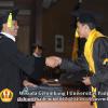 wisuda-unpad-gel-i-ta-2012_2013-fakultas-ilmu-komunikasi-oleh-dekan-080