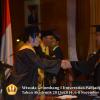 wisuda-unpad-gel-i-ta-2013_2014-fakultas-isip-oleh-rektor-033