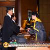 wisuda-unpad-gel-i-ta-2013_2014-fakultas-ilmu-budaya-oleh-dekan-041