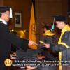 wisuda-unpad-gel-i-ta-2013_2014-fakultas-ilmu-budaya-oleh-dekan-057