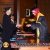 wisuda-unpad-gel-i-ta-2013_2014-fakultas-farmasi-oleh-dekan-032