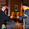 wisuda-unpad-gel-i-ta-2013_2014-fakultas-hukum-oleh-dekan-067