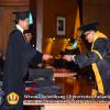 wisuda-unpad-gel-i-ta-2013_2014-fakultas-pik-oleh-dekan-026