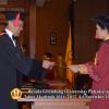 Wisuda Unpad Gel. I TA 2014_2015 Fakultas Hukum oleh Dekan 30