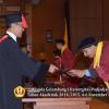 Wisuda Unpad Gel. I TA 2014_2015 Fakultas Hukum oleh Dekan 60