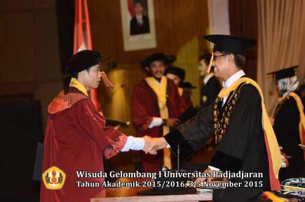 Wisuda Unpad Gel I TA 2015_2016  Fakultas Peternakan oleh Rektor-008