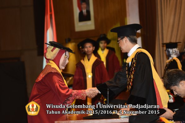 Wisuda Unpad Gel I TA 2015_2016  Fakultas Peternakan oleh Rektor-042