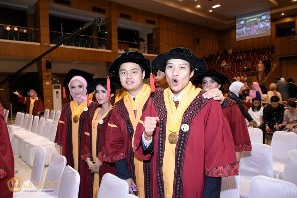 Wisuda Unpad Gel I TA 2017_2018 Sesi I 133