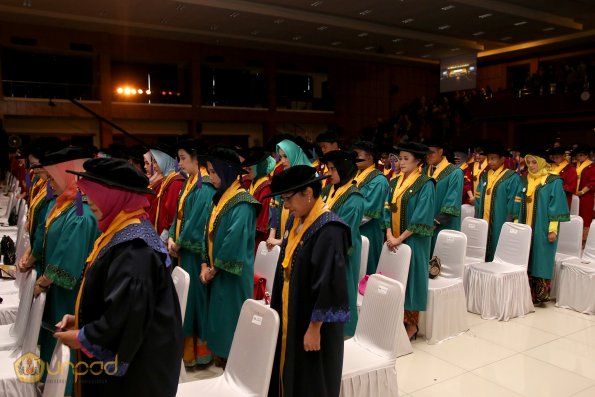 Wisuda Unpad Gel I TA 2017_2018 Sesi II 055