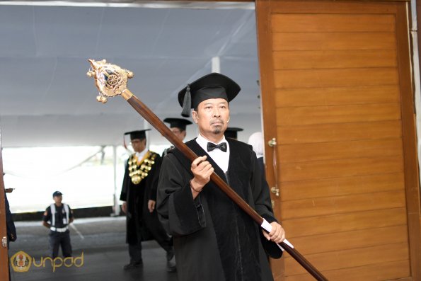 Wisuda Unpad Gel I TA 2017_2018 Sesi II 134