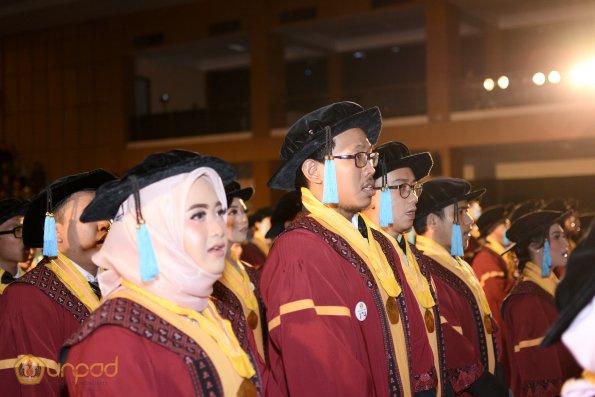 Wisuda Unpad Gel I TA 2017_2018 Sesi II 137