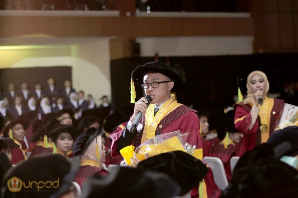 Wisuda Unpad Gel I TA 2017_2018 Sesi III 052