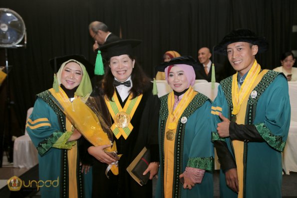 Wisuda Unpad Gel I TA 2017_2018 Sesi V 109