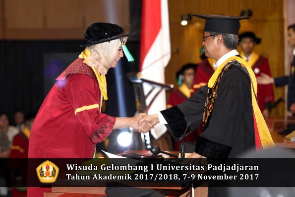 Wisuda Unpad Gel I TA 2017_2018  Fakultas Perikanan dan Ilmu Kelautan oleh Rektor 002