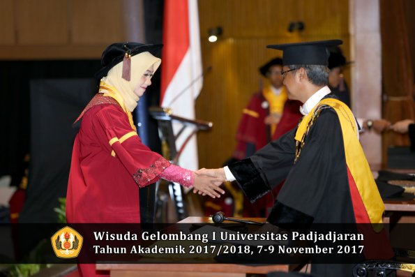 Wisuda Unpad Gel I TA 2017_2018  Fakultas peternakan oleh Rektor 015