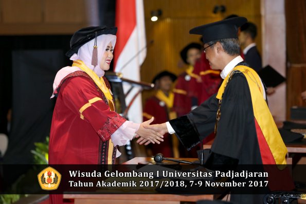 Wisuda Unpad Gel I TA 2017_2018  Fakultas peternakan oleh Rektor 022