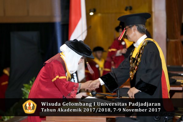 Wisuda Unpad Gel I TA 2017_2018  Fakultas peternakan oleh Rektor 065