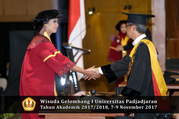 Wisuda Unpad Gel I TA 2017_2018  Fakultas peternakan oleh Rektor 091