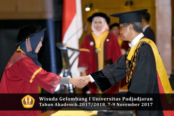 Wisuda Unpad Gel I TA 2017_2018  Fakultas peternakan oleh Rektor 123