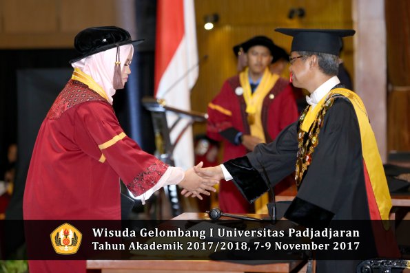 Wisuda Unpad Gel I TA 2017_2018  Fakultas peternakan oleh Rektor 124