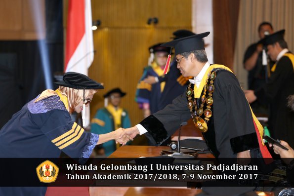 Wisuda Unpad Gel I TA 2017_2018  Sekolah Pascasarjana oleh Rektor 001