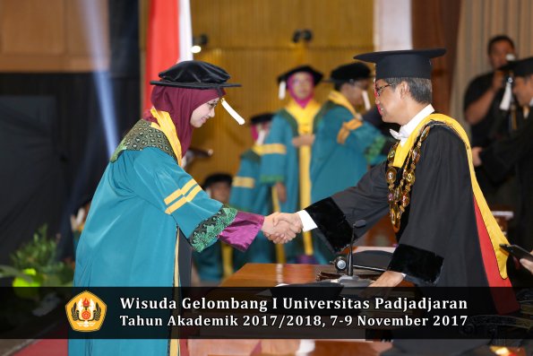 Wisuda Unpad Gel I TA 2017_2018  Sekolah Pascasarjana oleh Rektor 004