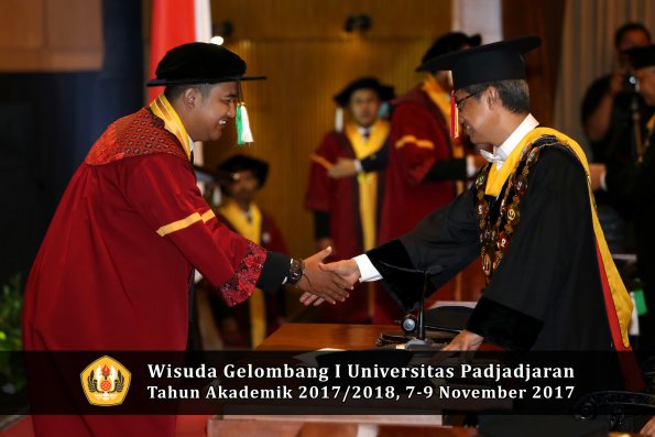 Wisuda Unpad Gel I TA 2017_2018  Fakultas Pertanian Oleh Rektor 121