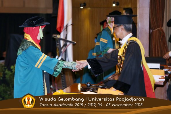 wisuda unpad gel I TA 2018-2019 fak kedokteran oleh Rektor 012 BY (PAPYRUS PHOTO)