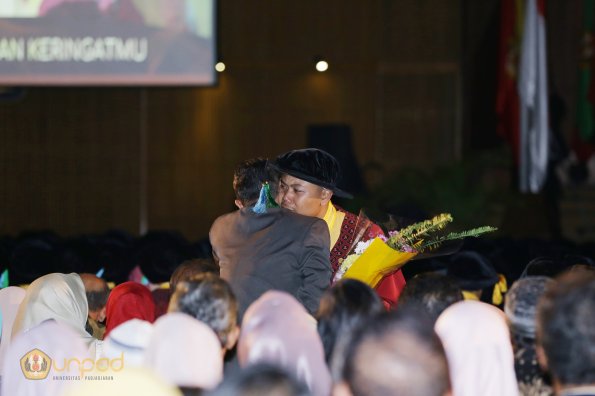 WISUDA UNPAD GEL I TA 2019-2020 SESI VI 045