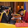 WISUDA UNPAD GEL I  TA 2022-2023 FAK. MATEMATIKA &IPA OLEH DEKAN (242)