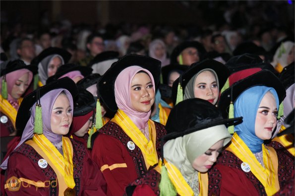 WISUDA UNPAD GOL. 1 TA 2023-2024 LIPUTAN SESI 1 (114)