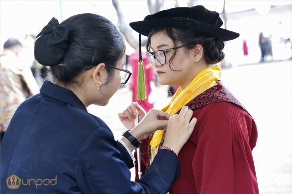 WISUDA UNPAD GOL. 1 TA 2023-2024 LIPUTAN SESI 1 (18)