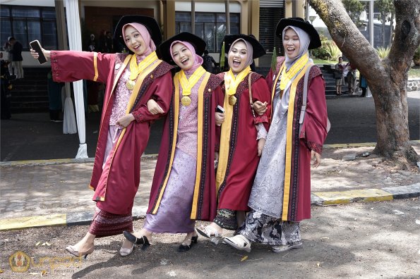 WISUDA UNPAD GOL. 1 TA 2023-2024 LIPUTAN SESI 1 (20)