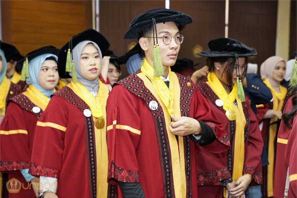 WISUDA UNPAD GOL. 1 TA 2023-2024 LIPUTAN SESI 1 (39)