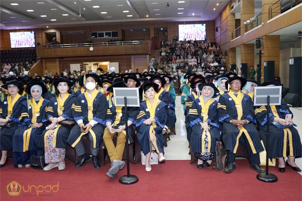 WISUDA UNPAD GOL. 1 TA 2023-2024 LIPUTAN SESI 1 (56)