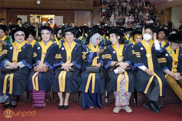 WISUDA UNPAD GOL. 1 TA 2023-2024 LIPUTAN SESI 1 (60)