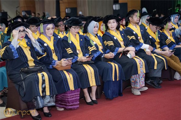 WISUDA UNPAD GOL. 1 TA 2023-2024 LIPUTAN SESI 1 (62)