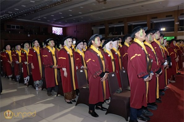 WISUDA UNPAD GOL. 1 TA 2023-2024 LIPUTAN SESI 1 (84)