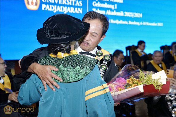 WISUDA UNPAD GOL. 1 TA 2023-2024 LIPUTAN SESI 1 (89)