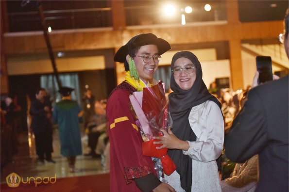 WISUDA UNPAD GOL. 1 TA 2023-2024 LIPUTAN SESI 1 (98)