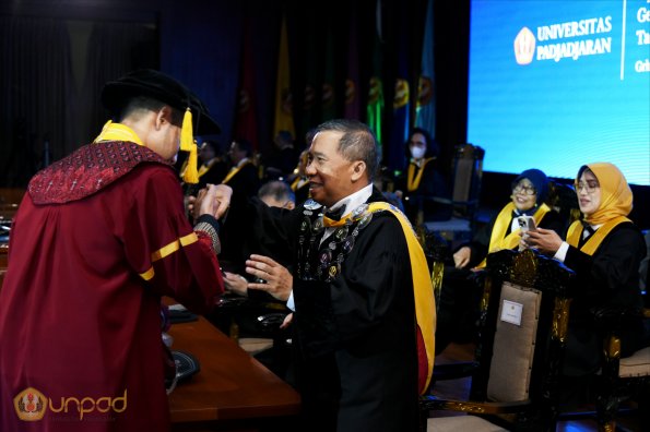 WISUDA UNPAD GOL. 1 TA 2023-2024 LIPUTAN SESI 2 (101)