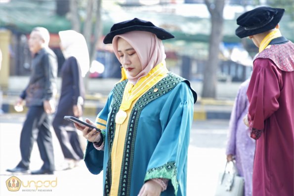 WISUDA UNPAD GOL. 1 TA 2023-2024 LIPUTAN SESI 2 (2)